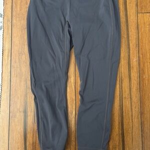 Women’s size 2-4 fabletic yoga pants